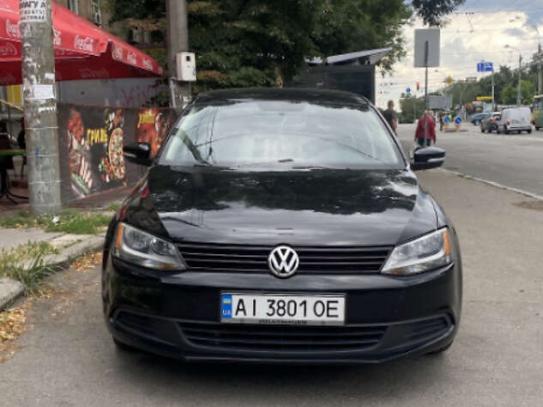 Volkswagen Jetta                           2010г. в рассрочку