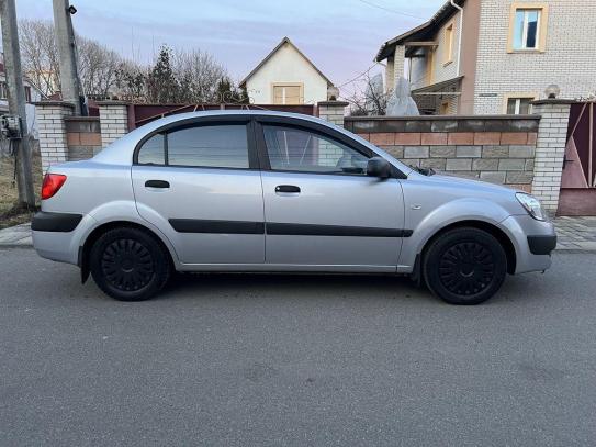 Kia Rio                             2008г. в рассрочку