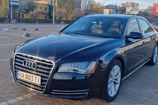 Audi A8                              2014г. в рассрочку