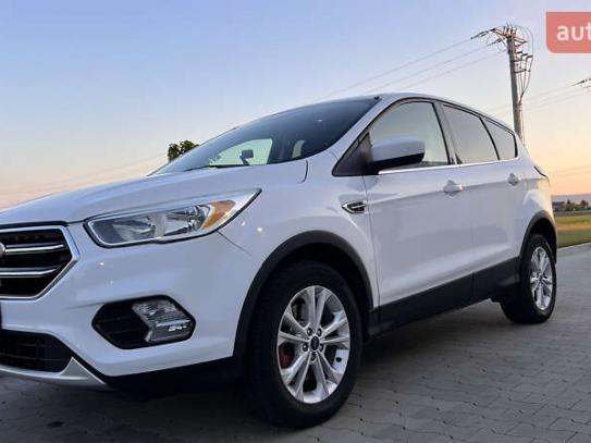 Ford Escape 2016р. у розстрочку