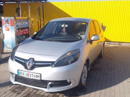 Renault Grand scenic 2012г. в рассрочку