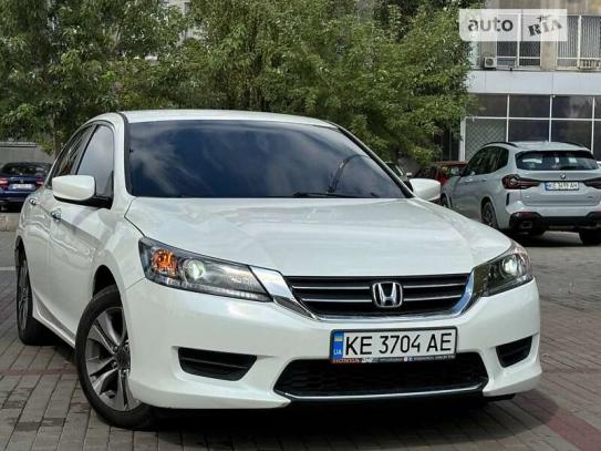 Honda Accord 2014г. в рассрочку