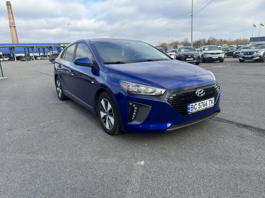 Hyundai Ioniq 2019г. в рассрочку