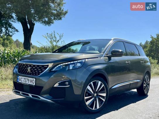 Peugeot 5008
                            2019г. в рассрочку