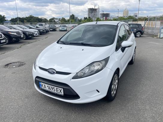 Ford Fiesta                          2012г. в рассрочку