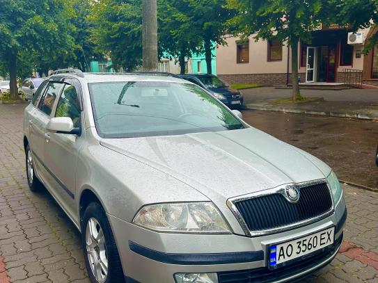 Skoda Octavia 2006г. в рассрочку