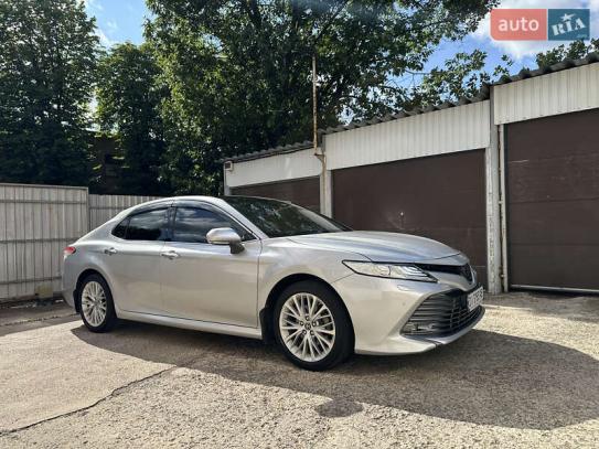 Toyota Camry                           2019г. в рассрочку