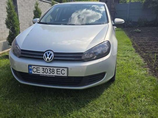 Volkswagen Golf                            2011г. в рассрочку