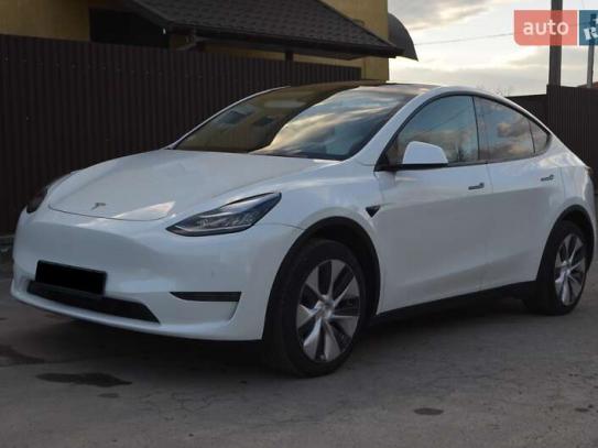 Tesla Model y 2020г. в рассрочку