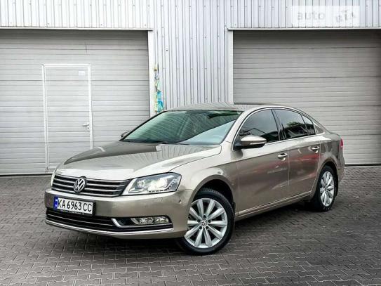 Volkswagen Passat 2012г. в рассрочку