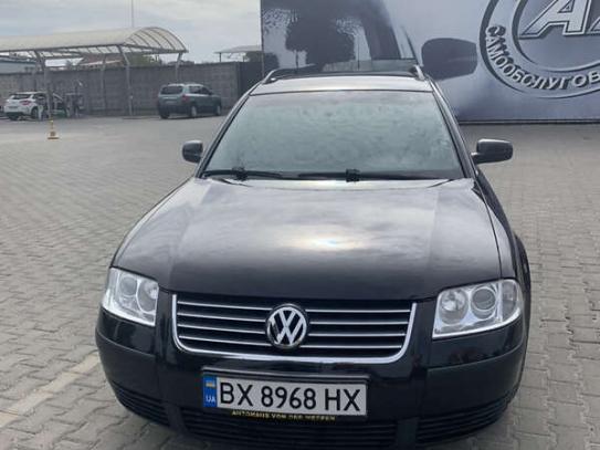 Volkswagen Passat 2002р. у розстрочку