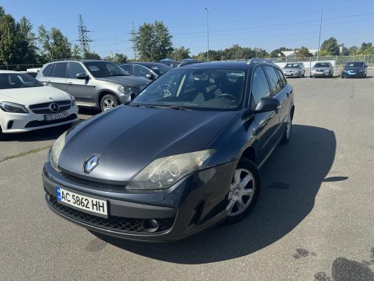 Renault Laguna 2009г. в рассрочку