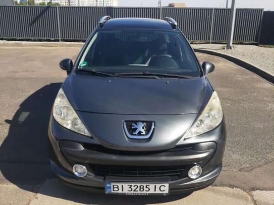 Peugeot 207 2009г. в рассрочку