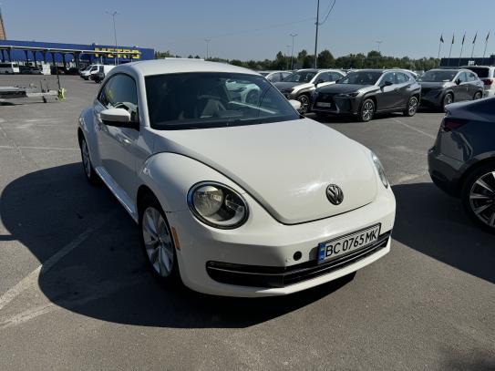 Volkswagen Beetle 2013р. у розстрочку