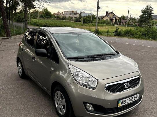 Kia Venga 2012р. у розстрочку