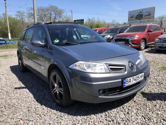 Renault Megane                          2006г. в рассрочку