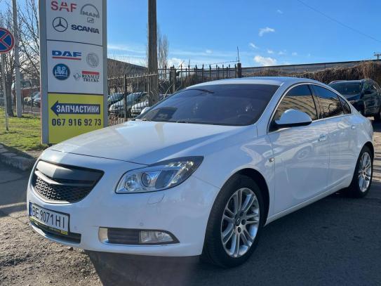 Opel Insignia 2011г. в рассрочку