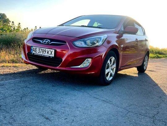 Hyundai Accent
                          2012г. в рассрочку