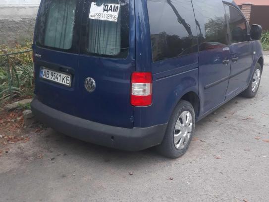 Volkswagen Caddy                           2009г. в рассрочку