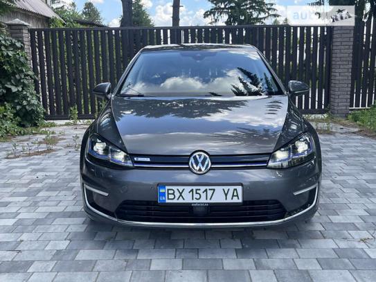 Volkswagen E-golf 2017р. у розстрочку