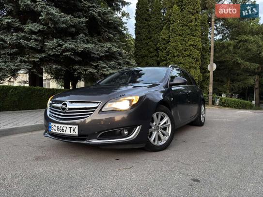 Opel Insignia                        2014г. в рассрочку
