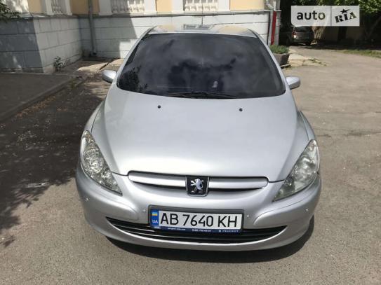 Peugeot 307 2003р. у розстрочку