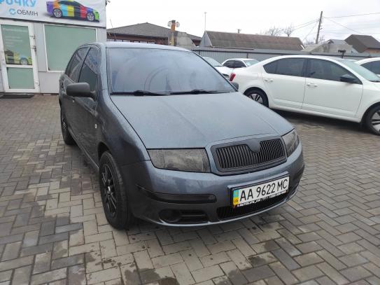 Skoda Fabia                           2007г. в рассрочку