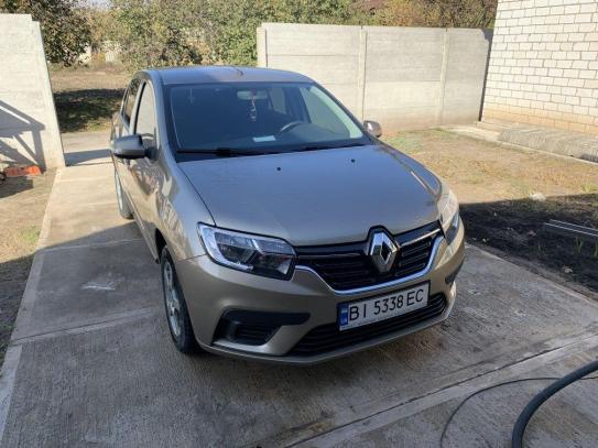 Renault Logan                           2019г. в рассрочку