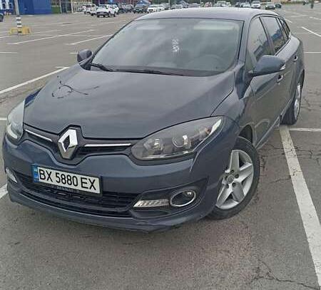 Renault Megane                          2016г. в рассрочку