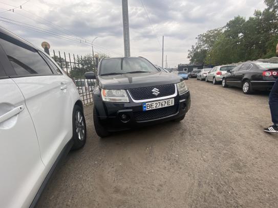 Suzuki Grand vitara 2006г. в рассрочку