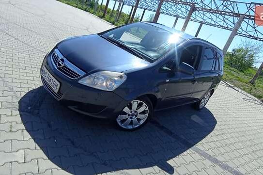 Opel Zafira
                          2009г. в рассрочку