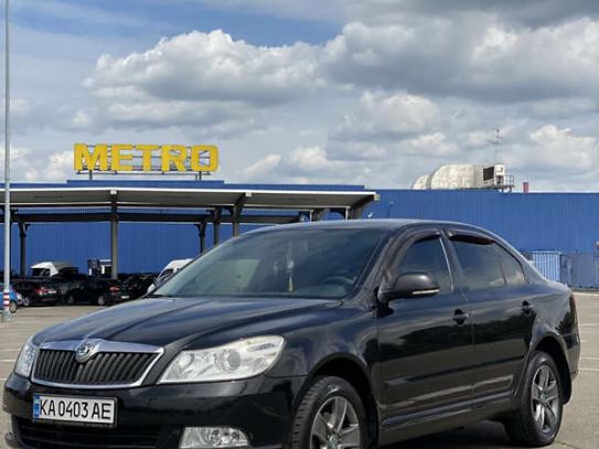 Skoda Octavia                         2011г. в рассрочку