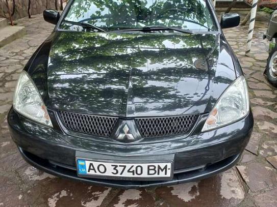 Mitsubishi Lancer
                          2006г. в рассрочку