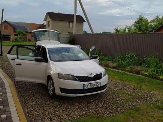 Skoda Rapid 2015г. в рассрочку