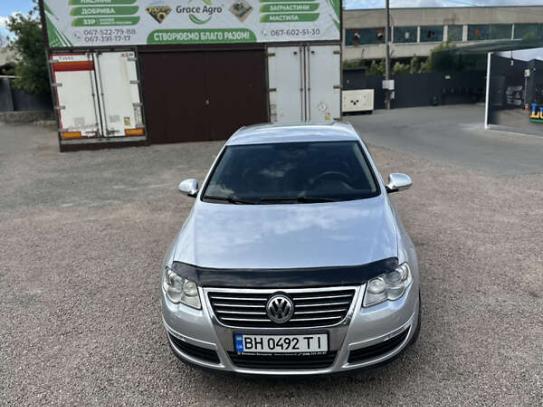 Volkswagen Passat
                          2006г. в рассрочку