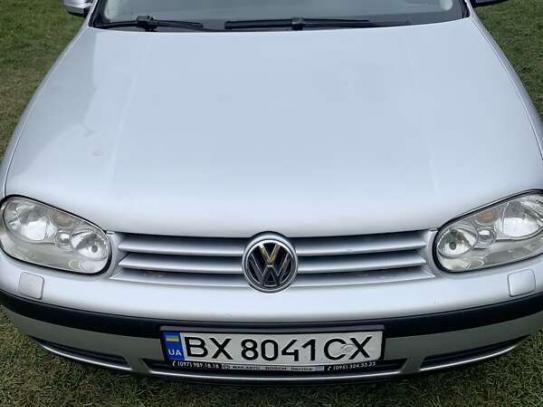 Volkswagen Golf
                            2002г. в рассрочку