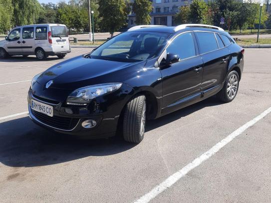 Renault Megane 2013г. в рассрочку