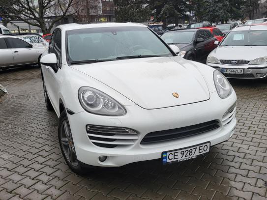 Porsche Cayenne 2012р. у розстрочку