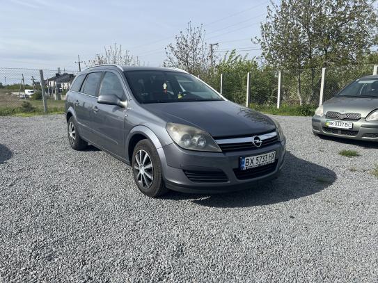 Opel Astra                           2005г. в рассрочку