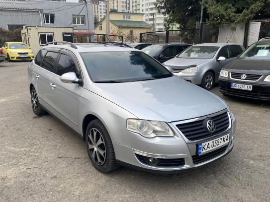 Volkswagen Passat 2009р. у розстрочку