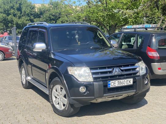 Mitsubishi Pajero 2008р. у розстрочку