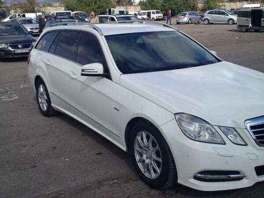 Mercedes-benz E-class 2010г. в рассрочку