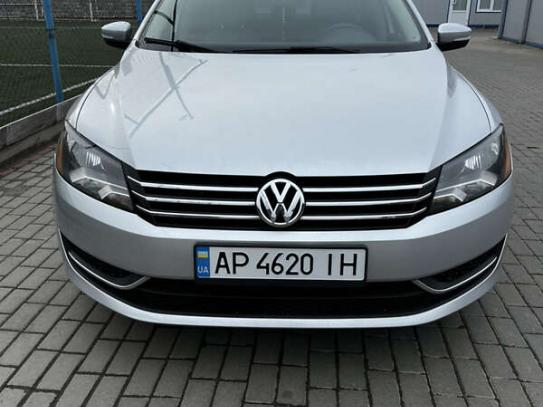 Volkswagen Passat 2012р. у розстрочку