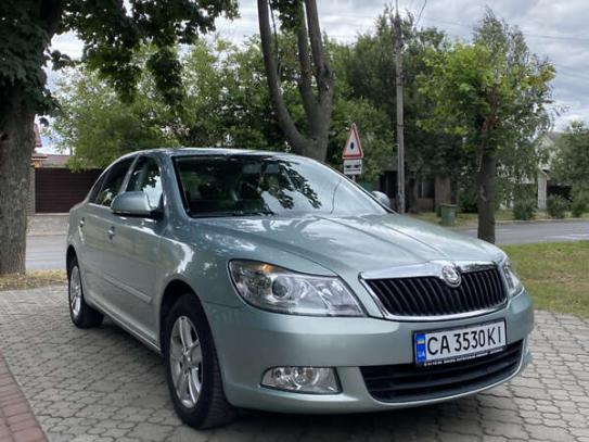 Skoda Octavia                         2010г. в рассрочку