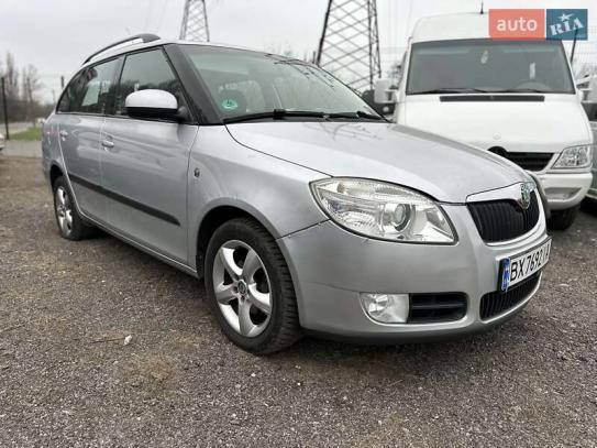 Skoda Fabia
                           2009г. в рассрочку