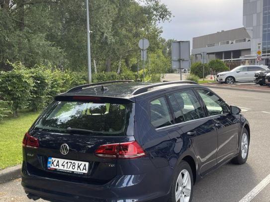 Volkswagen Golf 2015р. у розстрочку