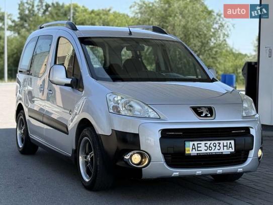 Peugeot Partner
                         2012г. в рассрочку