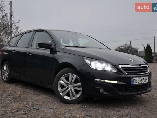 Peugeot 308                             2014г. в рассрочку