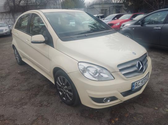 Mercedes-benz B 180 cdi 2011г. в рассрочку