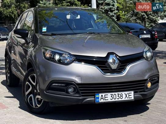 Renault Captur                          2016г. в рассрочку